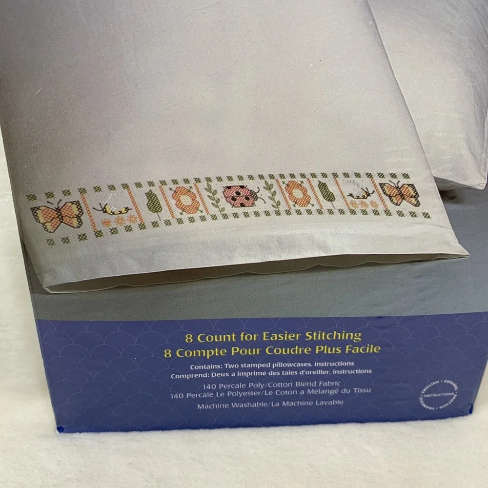 NIP Janlynn Nature's Garden pair pillowcases stamped Cross Stitch Embroidery NEW